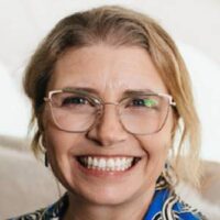 Nicola R